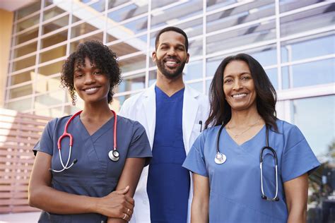 pictures of black nurses|black women and nurse image.